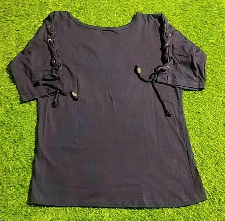 BRANDED T-SHIRT FOR WOMEN'S