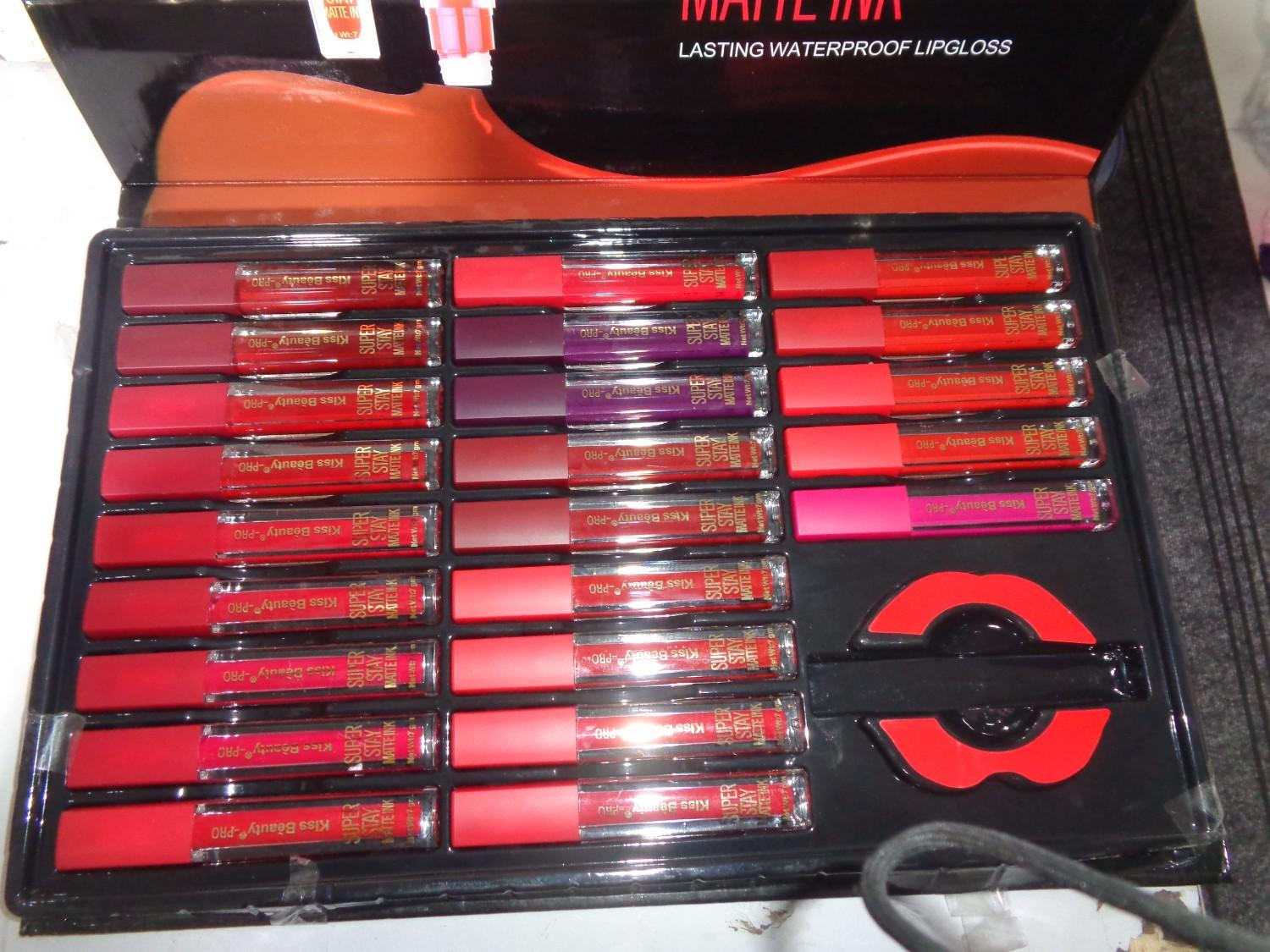 KISS BEAUTY SUPER STAY 24H LASTING WATERPROOF LIPGLOSS LIP STICK